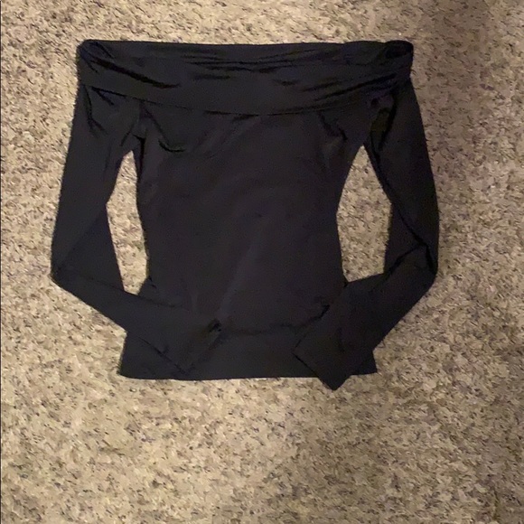H&M Tops - Off The Shoulder Top
